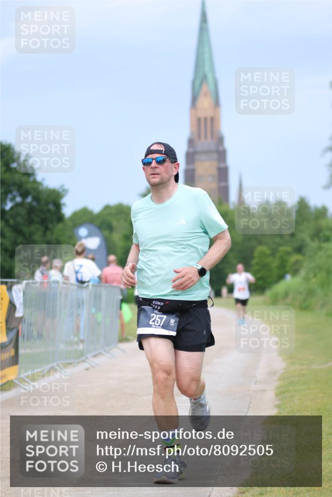 22.06.2025 - Viking Triathlon H.Heesch http://msf.ph/oto/8092505 22.06.2025 17:04:14 Laufen 257 meine-sportfotos.de
