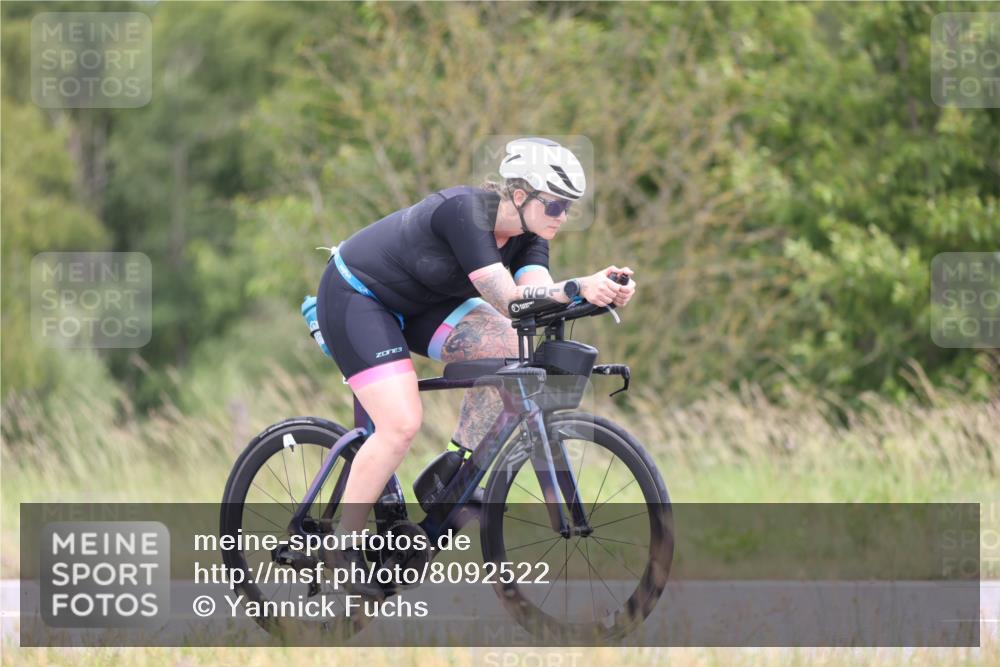 22.06.2025 - Viking Triathlon Yannick Fuchs http://msf.ph/oto/8092522 22.06.2025 13:35:10 Radfahren 201, 359 meine-sportfotos.de