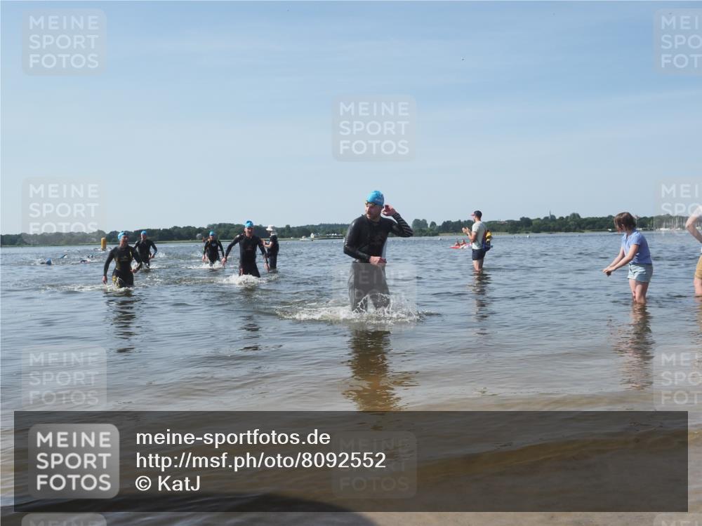 22.06.2025 - Viking Triathlon KatJ http://msf.ph/oto/8092552 22.06.2025 10:28:48 Schwimmen 15, 258, 301, 368, 414, 443, 628 meine-sportfotos.de