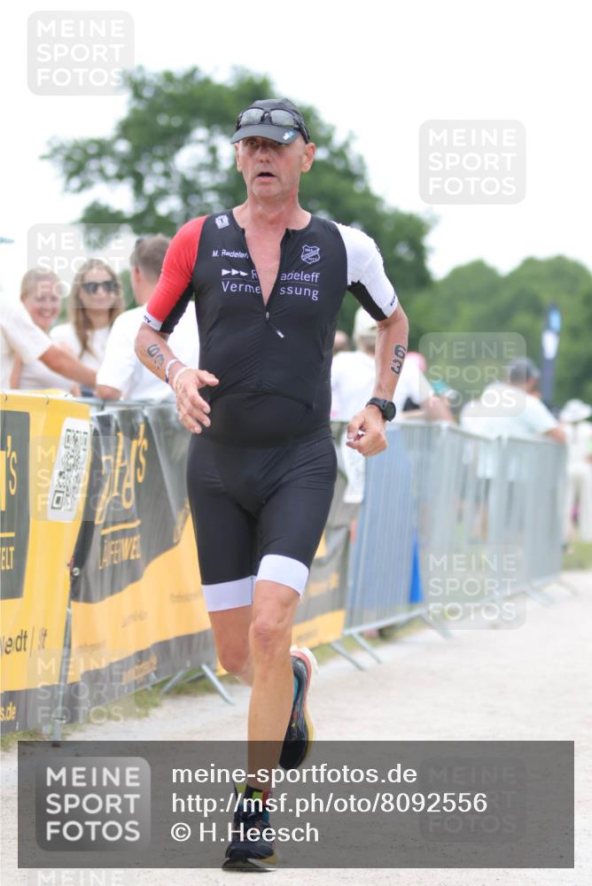 22.06.2025 - Viking Triathlon H.Heesch http://msf.ph/oto/8092556 22.06.2025 16:03:26 Laufen 63 meine-sportfotos.de
