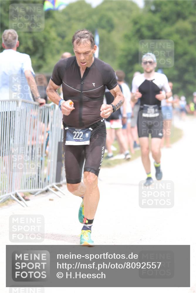 22.06.2025 - Viking Triathlon H.Heesch http://msf.ph/oto/8092557 22.06.2025 15:15:38 Laufen 222, 378 meine-sportfotos.de