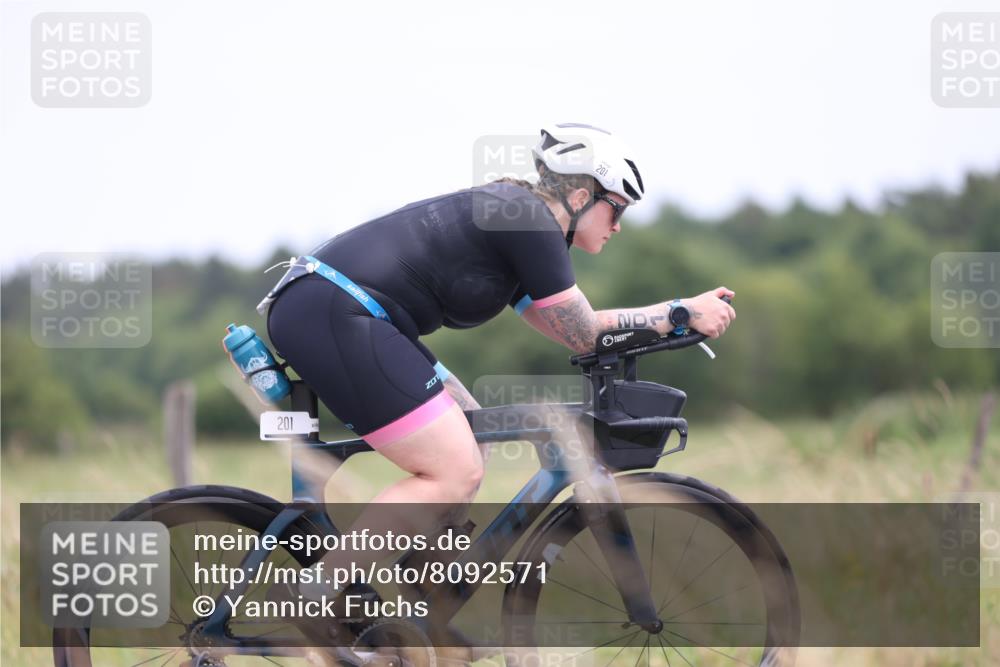 22.06.2025 - Viking Triathlon Yannick Fuchs http://msf.ph/oto/8092571 22.06.2025 13:35:12 Radfahren 201, 359 meine-sportfotos.de