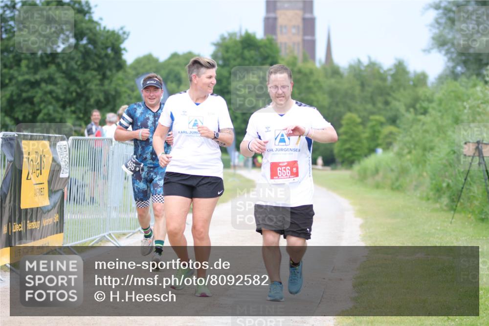 22.06.2025 - Viking Triathlon H.Heesch http://msf.ph/oto/8092582 22.06.2025 17:04:28 Laufen 466, 656 meine-sportfotos.de