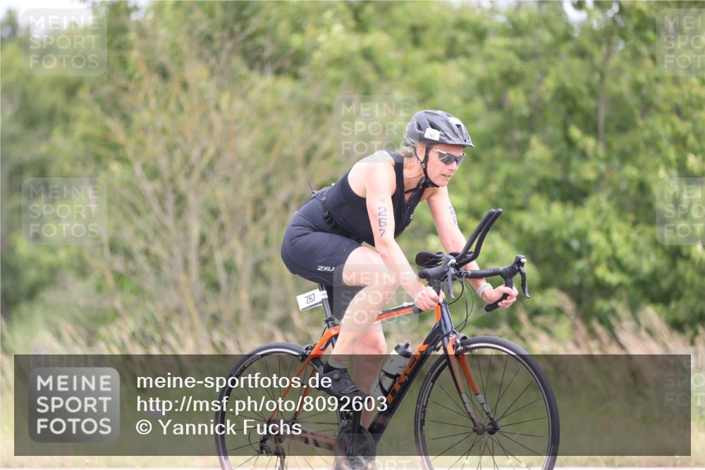 22.06.2025 - Viking Triathlon Yannick Fuchs http://msf.ph/oto/8092603 22.06.2025 13:35:33 Radfahren 257, 267 meine-sportfotos.de