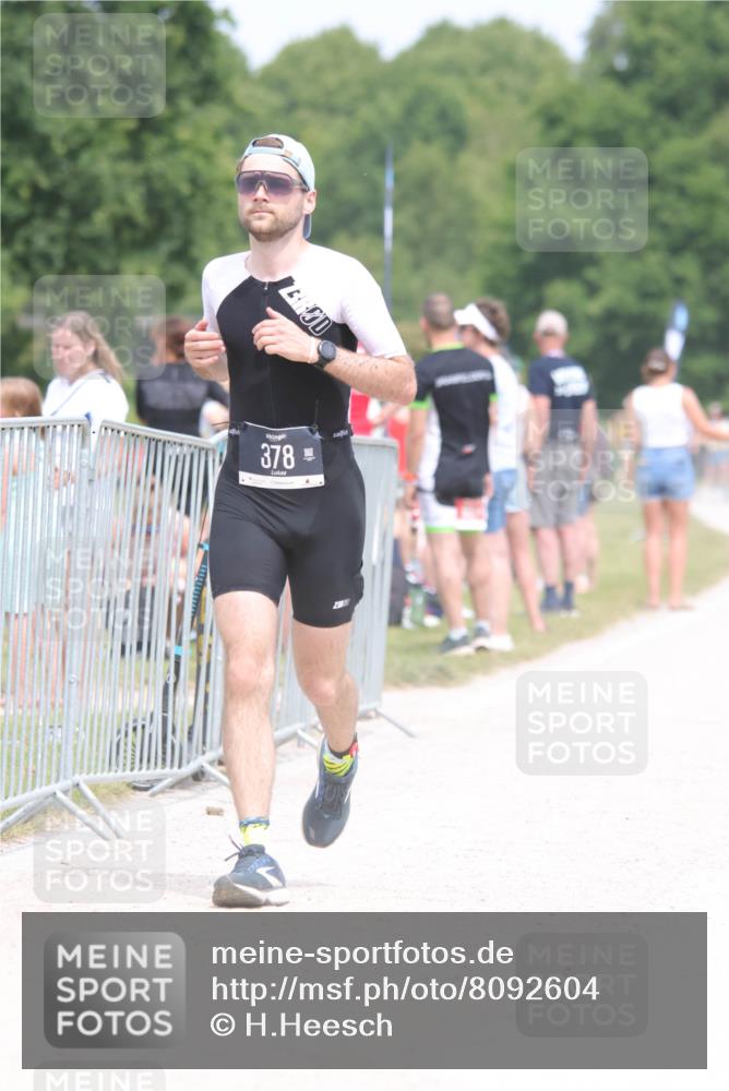22.06.2025 - Viking Triathlon H.Heesch http://msf.ph/oto/8092604 22.06.2025 15:15:41 Laufen 222, 378 meine-sportfotos.de