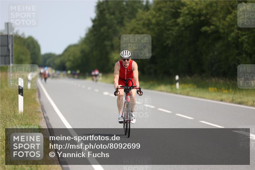 22.06.2025 - Viking Triathlon Yannick Fuchs http://msf.ph/oto/8092699 22.06.2025 11:55:19 Radfahren 160 meine-sportfotos.de