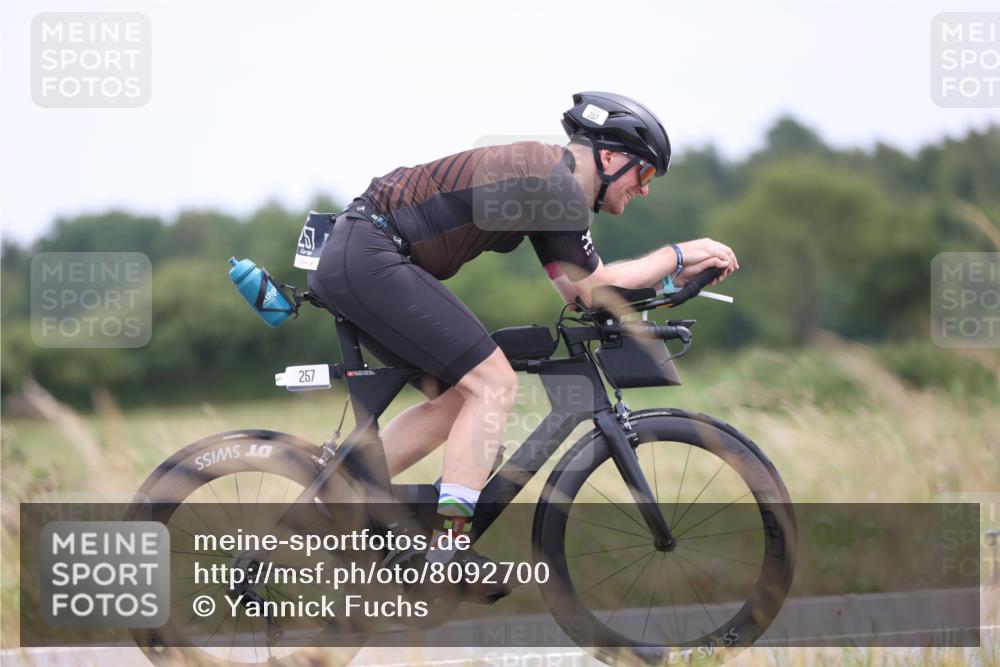 22.06.2025 - Viking Triathlon Yannick Fuchs http://msf.ph/oto/8092700 22.06.2025 13:35:42 Radfahren 257 meine-sportfotos.de