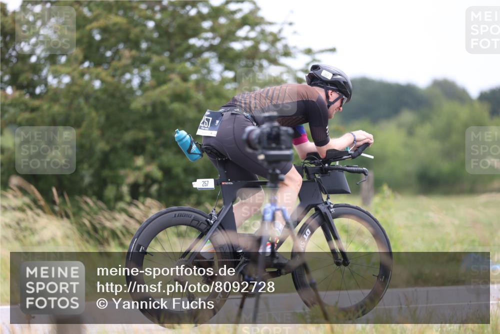 22.06.2025 - Viking Triathlon Yannick Fuchs http://msf.ph/oto/8092728 22.06.2025 13:35:43 Radfahren 257 meine-sportfotos.de
