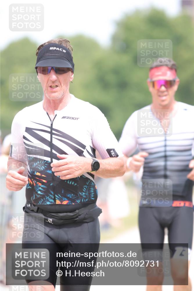 22.06.2025 - Viking Triathlon H.Heesch http://msf.ph/oto/8092731 22.06.2025 15:16:44 Laufen 55, 256, 290, 390, 484 meine-sportfotos.de