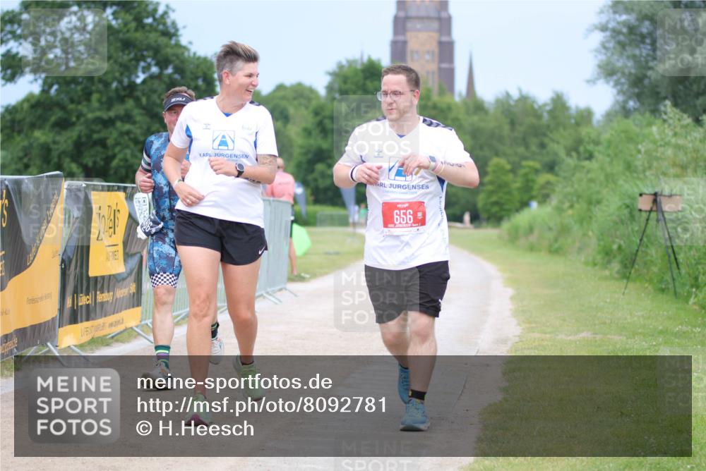 22.06.2025 - Viking Triathlon H.Heesch http://msf.ph/oto/8092781 22.06.2025 17:04:29 Laufen 466, 656 meine-sportfotos.de