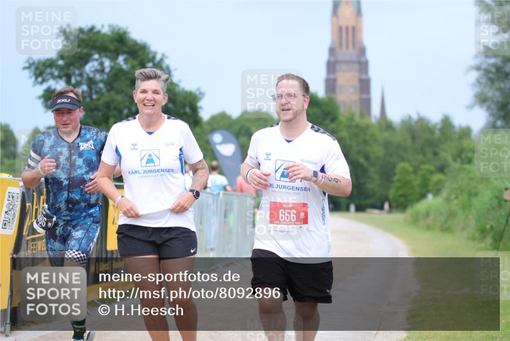 22.06.2025 - Viking Triathlon H.Heesch http://msf.ph/oto/8092896 22.06.2025 17:04:29 Laufen 466, 656 meine-sportfotos.de