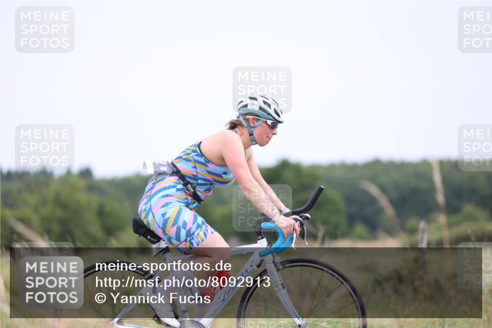22.06.2025 - Viking Triathlon Yannick Fuchs http://msf.ph/oto/8092913 22.06.2025 13:36:09 Radfahren 192, 477 meine-sportfotos.de