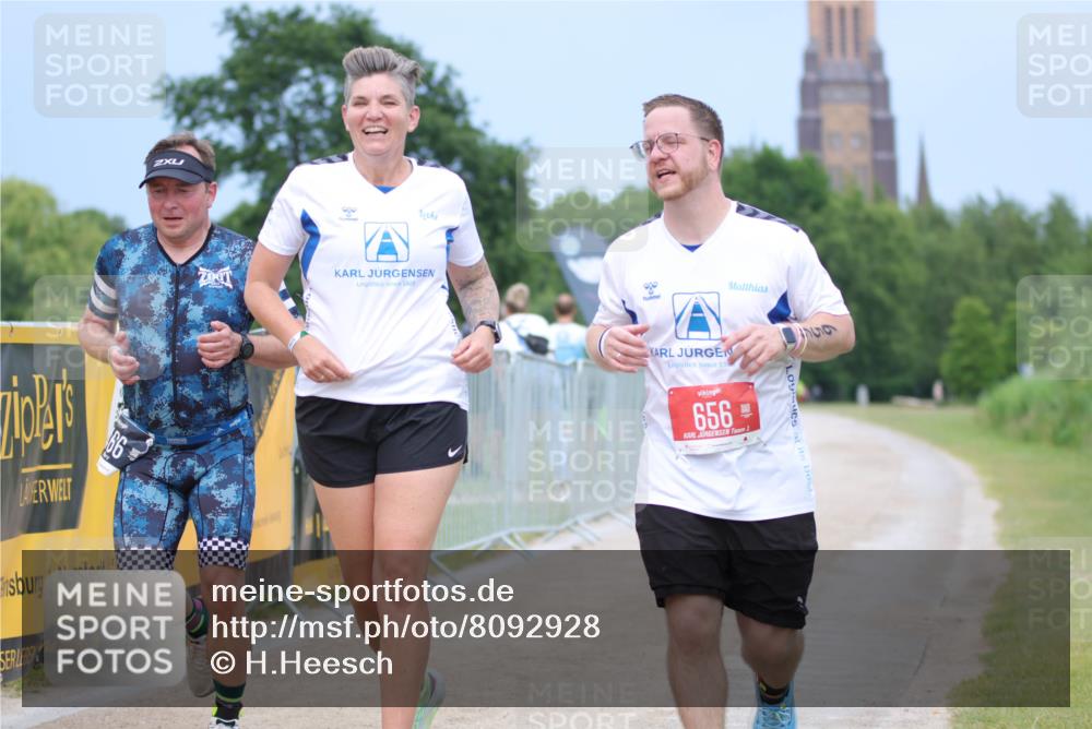22.06.2025 - Viking Triathlon H.Heesch http://msf.ph/oto/8092928 22.06.2025 17:04:30 Laufen 466, 656 meine-sportfotos.de