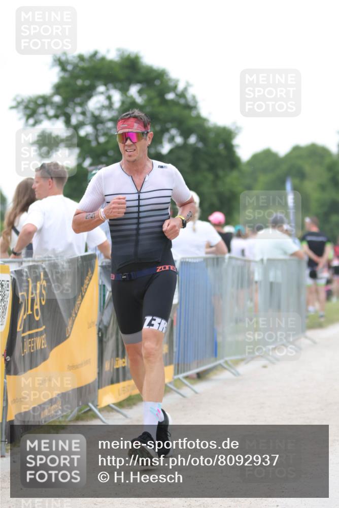 22.06.2025 - Viking Triathlon H.Heesch http://msf.ph/oto/8092937 22.06.2025 16:04:03 Laufen 55, 453, 625 meine-sportfotos.de