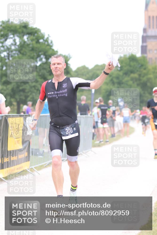 22.06.2025 - Viking Triathlon H.Heesch http://msf.ph/oto/8092959 22.06.2025 15:17:57 Laufen 164, 300, 515 meine-sportfotos.de