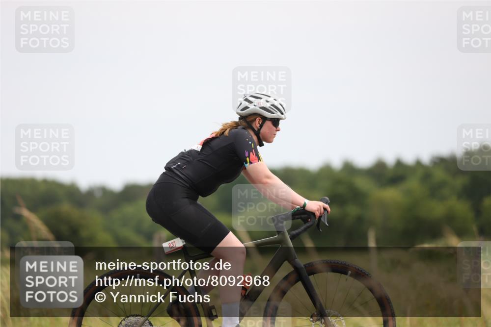 22.06.2025 - Viking Triathlon Yannick Fuchs http://msf.ph/oto/8092968 22.06.2025 13:37:35 Radfahren 637 meine-sportfotos.de