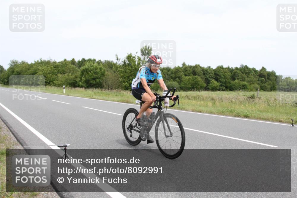 22.06.2025 - Viking Triathlon Yannick Fuchs http://msf.ph/oto/8092991 22.06.2025 13:47:20 Radfahren 190 meine-sportfotos.de