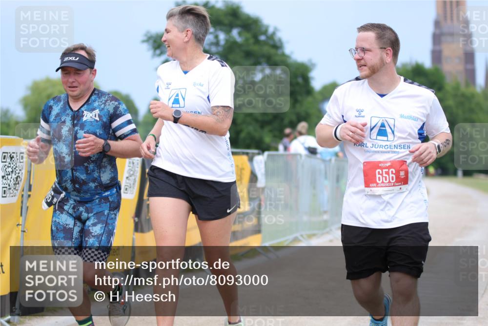 22.06.2025 - Viking Triathlon H.Heesch http://msf.ph/oto/8093000 22.06.2025 17:04:30 Laufen 466, 656 meine-sportfotos.de