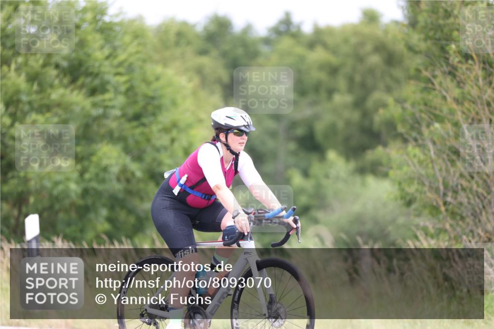 22.06.2025 - Viking Triathlon Yannick Fuchs http://msf.ph/oto/8093070 22.06.2025 13:38:37 Radfahren 31, 206 meine-sportfotos.de