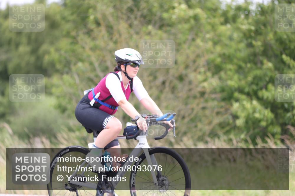 22.06.2025 - Viking Triathlon Yannick Fuchs http://msf.ph/oto/8093076 22.06.2025 13:38:37 Radfahren 31, 206 meine-sportfotos.de