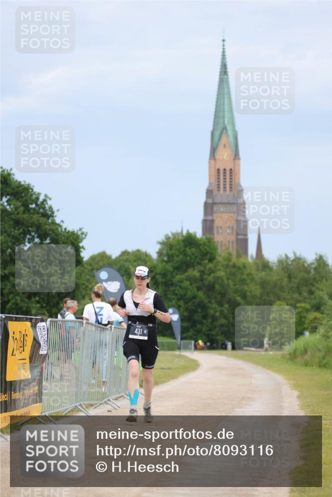 22.06.2025 - Viking Triathlon H.Heesch http://msf.ph/oto/8093116 22.06.2025 17:05:21 Laufen 431 meine-sportfotos.de