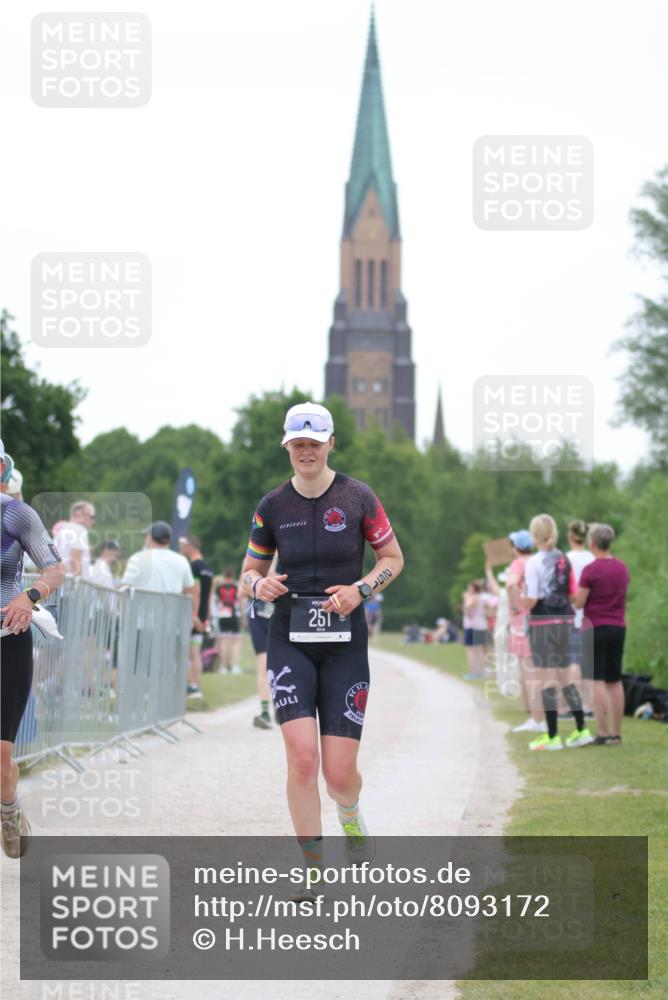 22.06.2025 - Viking Triathlon H.Heesch http://msf.ph/oto/8093172 22.06.2025 16:05:16 Laufen 136, 251, 454 meine-sportfotos.de