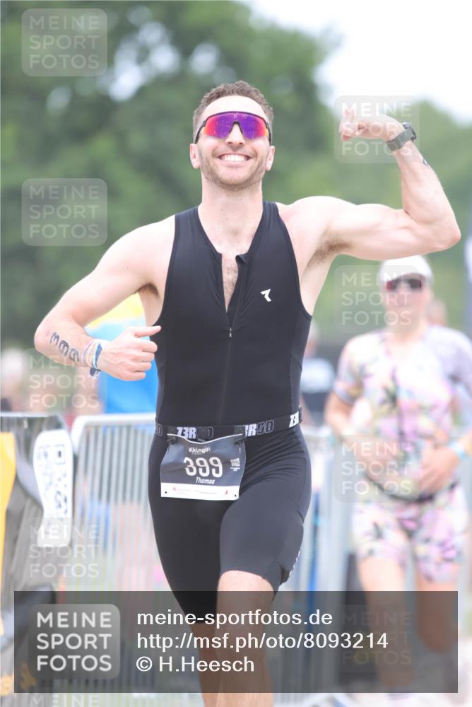 22.06.2025 - Viking Triathlon H.Heesch http://msf.ph/oto/8093214 22.06.2025 15:18:19 Laufen 29, 175, 327, 399 meine-sportfotos.de