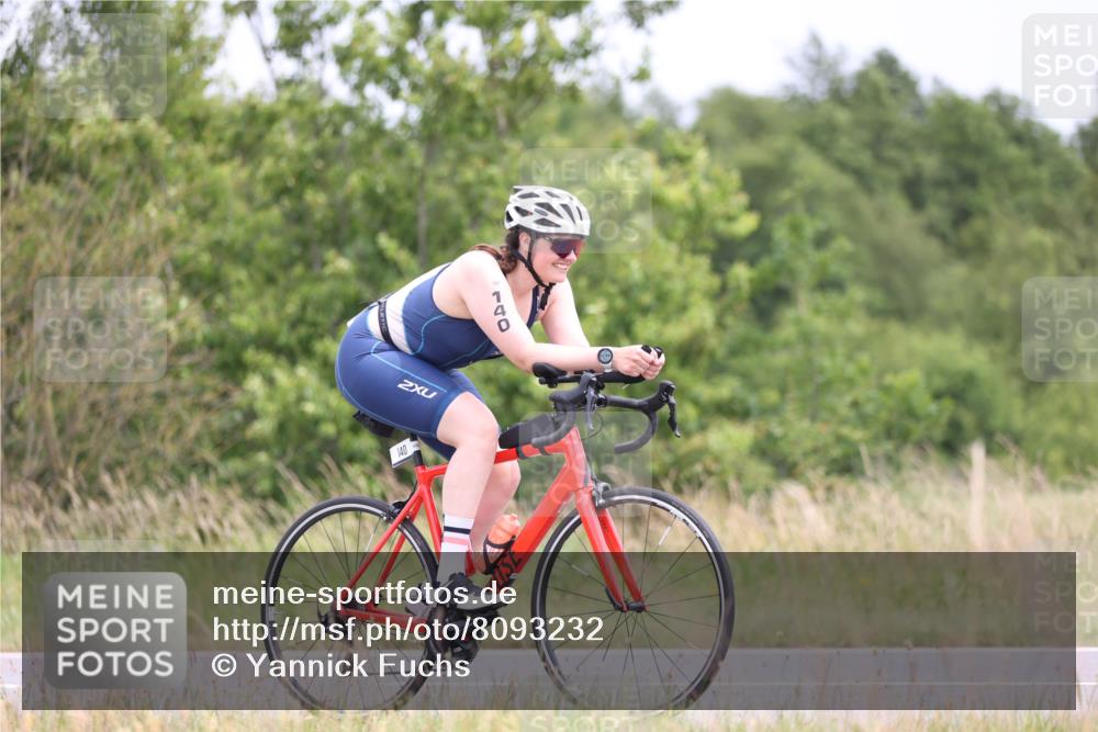 22.06.2025 - Viking Triathlon Yannick Fuchs http://msf.ph/oto/8093232 22.06.2025 13:38:50 Radfahren 140, 625 meine-sportfotos.de