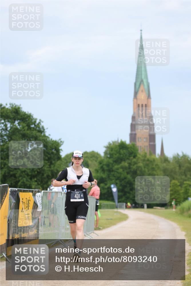 22.06.2025 - Viking Triathlon H.Heesch http://msf.ph/oto/8093240 22.06.2025 17:05:22 Laufen 431 meine-sportfotos.de