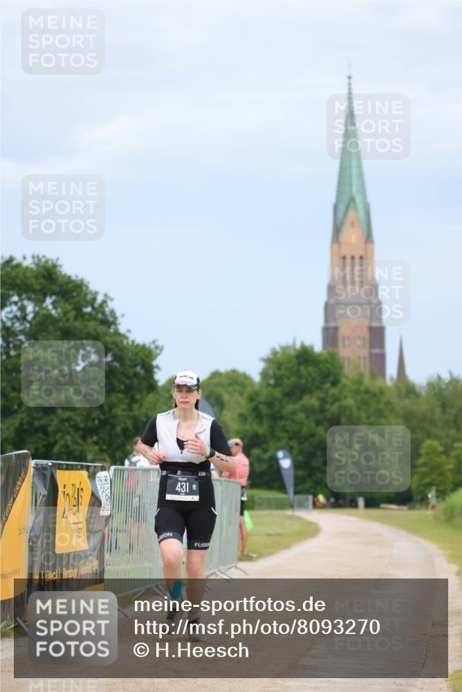 22.06.2025 - Viking Triathlon H.Heesch http://msf.ph/oto/8093270 22.06.2025 17:05:22 Laufen 431 meine-sportfotos.de