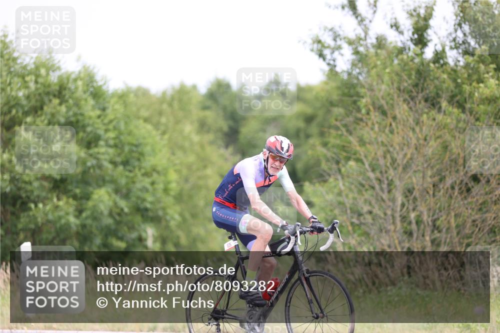 22.06.2025 - Viking Triathlon Yannick Fuchs http://msf.ph/oto/8093282 22.06.2025 13:38:54 Radfahren 140, 625 meine-sportfotos.de