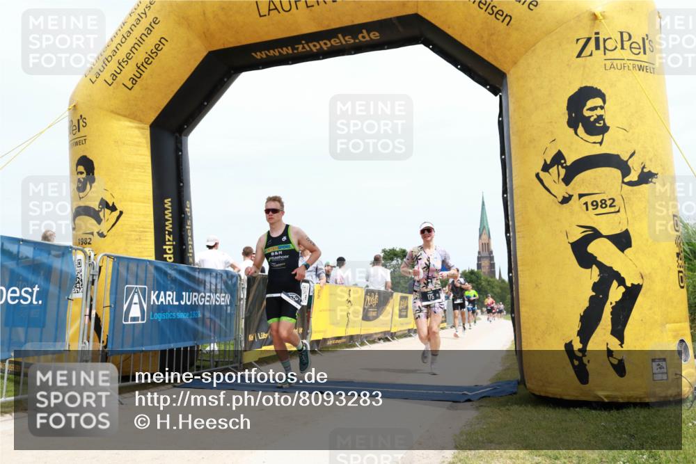 22.06.2025 - Viking Triathlon H.Heesch http://msf.ph/oto/8093283 22.06.2025 13:55:41 Laufen 175, 296, 348, 463, 507, 526, 638 meine-sportfotos.de