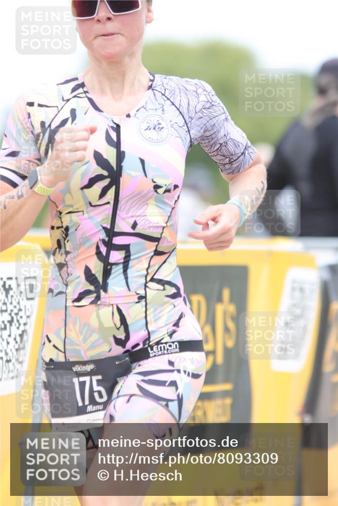 22.06.2025 - Viking Triathlon H.Heesch http://msf.ph/oto/8093309 22.06.2025 15:18:23 Laufen 29, 175, 399 meine-sportfotos.de