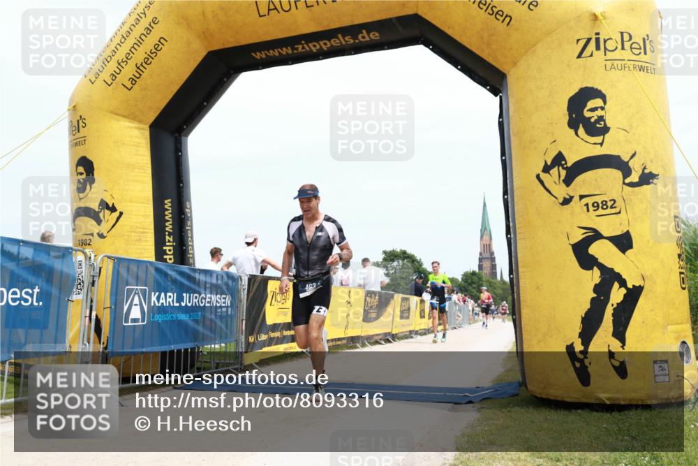 22.06.2025 - Viking Triathlon H.Heesch http://msf.ph/oto/8093316 22.06.2025 13:55:44 Laufen 29, 175, 348, 463, 638 meine-sportfotos.de