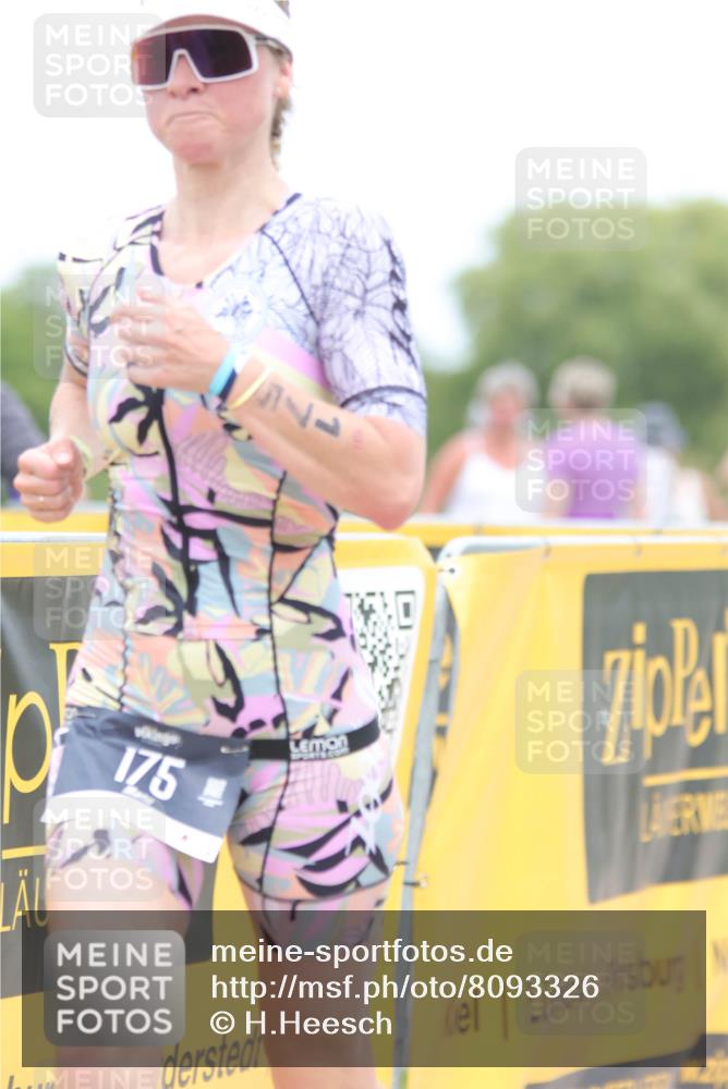 22.06.2025 - Viking Triathlon H.Heesch http://msf.ph/oto/8093326 22.06.2025 15:18:23 Laufen 29, 175, 399 meine-sportfotos.de