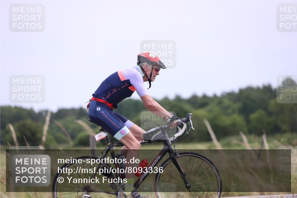 22.06.2025 - Viking Triathlon Yannick Fuchs http://msf.ph/oto/8093336 22.06.2025 13:38:56 Radfahren 140, 625 meine-sportfotos.de
