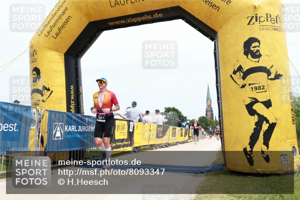 22.06.2025 - Viking Triathlon H.Heesch http://msf.ph/oto/8093347 22.06.2025 13:55:51 Laufen 29, 554 meine-sportfotos.de