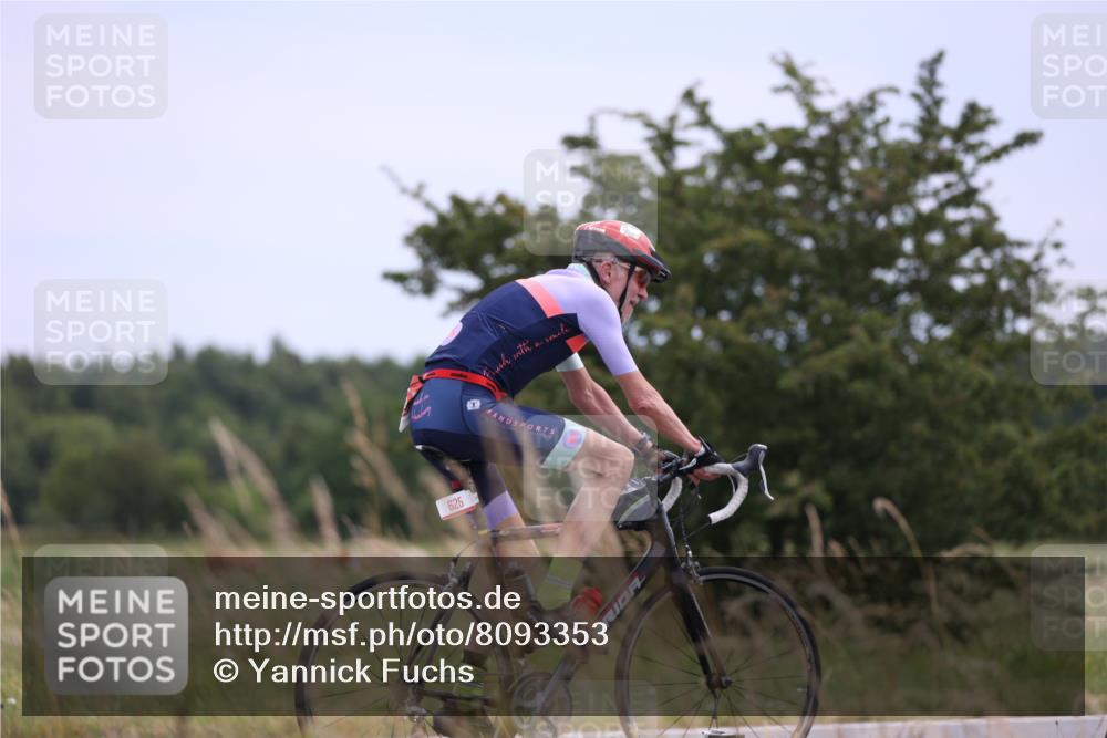 22.06.2025 - Viking Triathlon Yannick Fuchs http://msf.ph/oto/8093353 22.06.2025 13:38:56 Radfahren 140, 625 meine-sportfotos.de