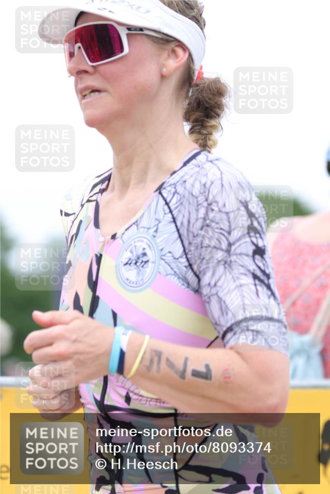 22.06.2025 - Viking Triathlon H.Heesch http://msf.ph/oto/8093374 22.06.2025 15:18:25 Laufen 29, 175, 399 meine-sportfotos.de