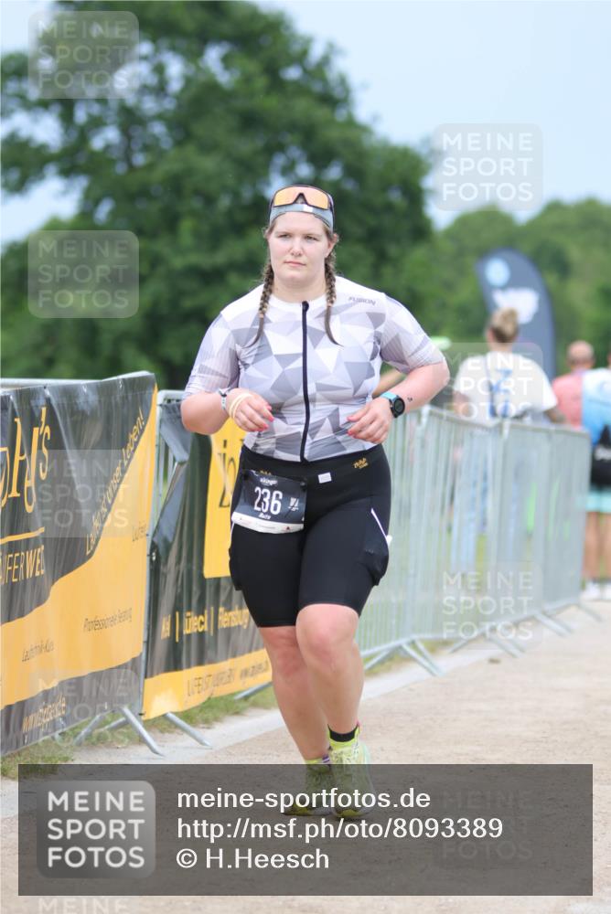 22.06.2025 - Viking Triathlon H.Heesch http://msf.ph/oto/8093389 22.06.2025 17:06:57 Laufen 236, 484 meine-sportfotos.de