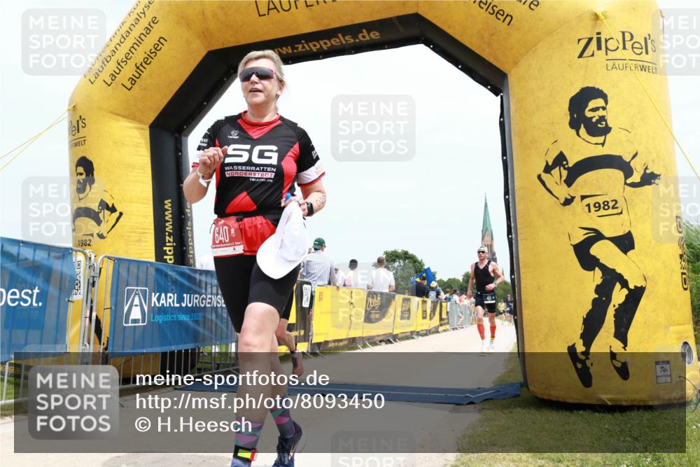 22.06.2025 - Viking Triathlon H.Heesch http://msf.ph/oto/8093450 22.06.2025 13:56:03 Laufen 17, 171, 286, 337, 411, 485, 640 meine-sportfotos.de