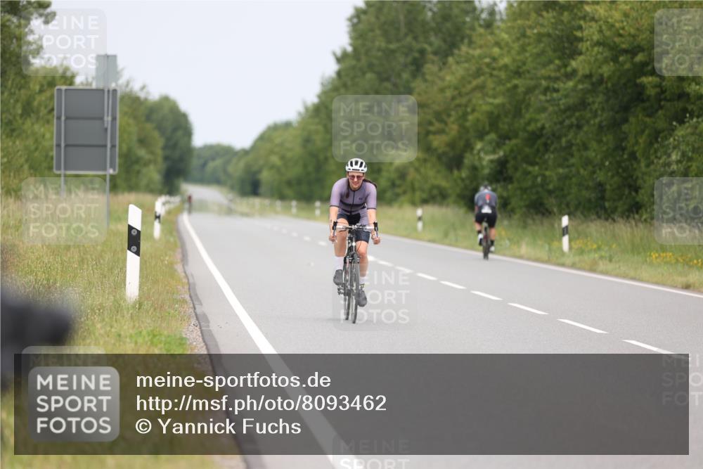 22.06.2025 - Viking Triathlon Yannick Fuchs http://msf.ph/oto/8093462 22.06.2025 13:40:57 Radfahren 441 meine-sportfotos.de