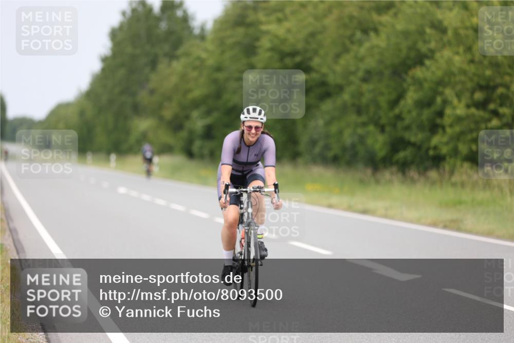 22.06.2025 - Viking Triathlon Yannick Fuchs http://msf.ph/oto/8093500 22.06.2025 13:41:00 Radfahren 441 meine-sportfotos.de