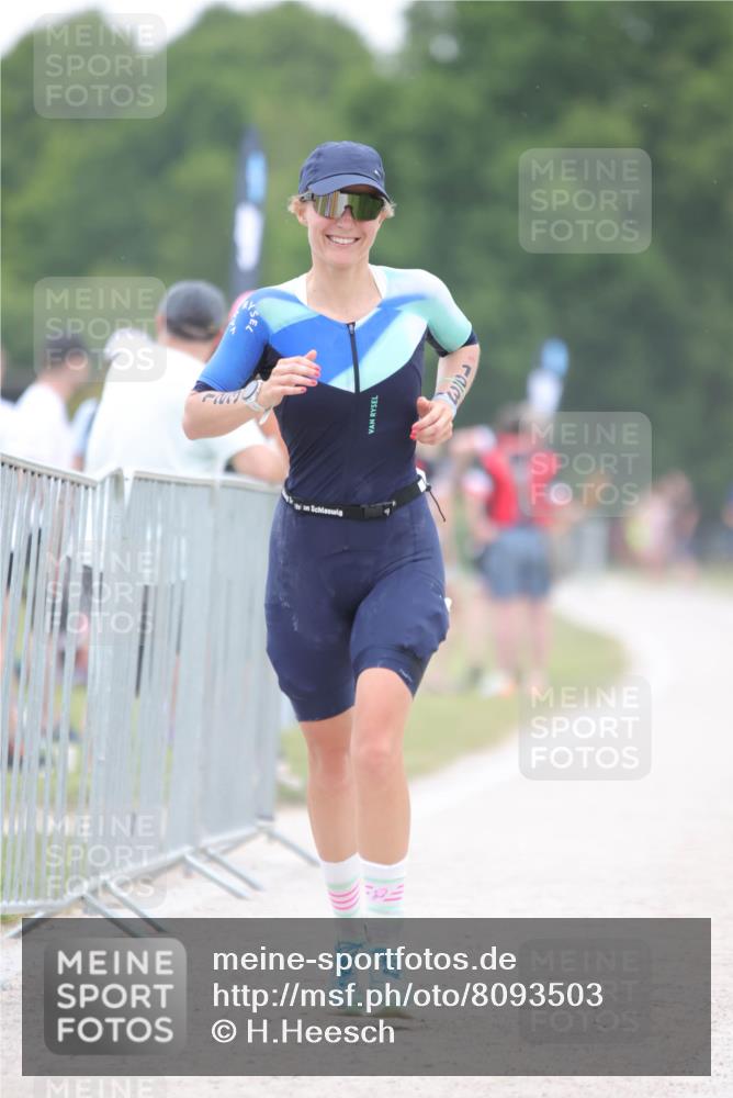 22.06.2025 - Viking Triathlon H.Heesch http://msf.ph/oto/8093503 22.06.2025 16:05:42 Laufen 123, 155 meine-sportfotos.de