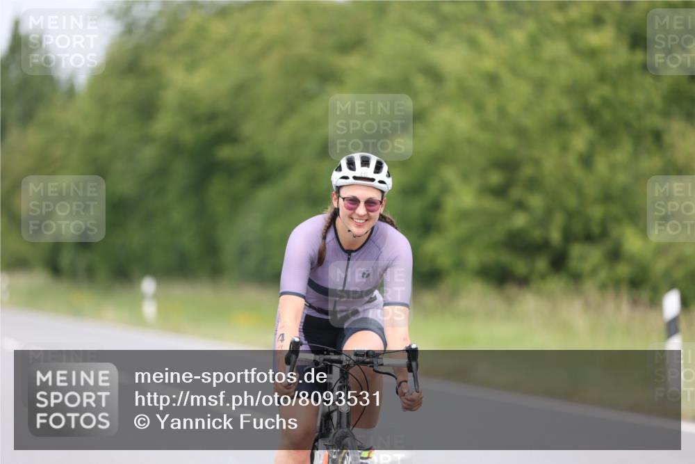 22.06.2025 - Viking Triathlon Yannick Fuchs http://msf.ph/oto/8093531 22.06.2025 13:41:02 Radfahren 441 meine-sportfotos.de