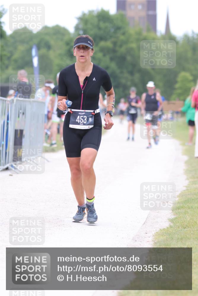 22.06.2025 - Viking Triathlon H.Heesch http://msf.ph/oto/8093554 22.06.2025 15:18:45 Laufen 72, 453 meine-sportfotos.de