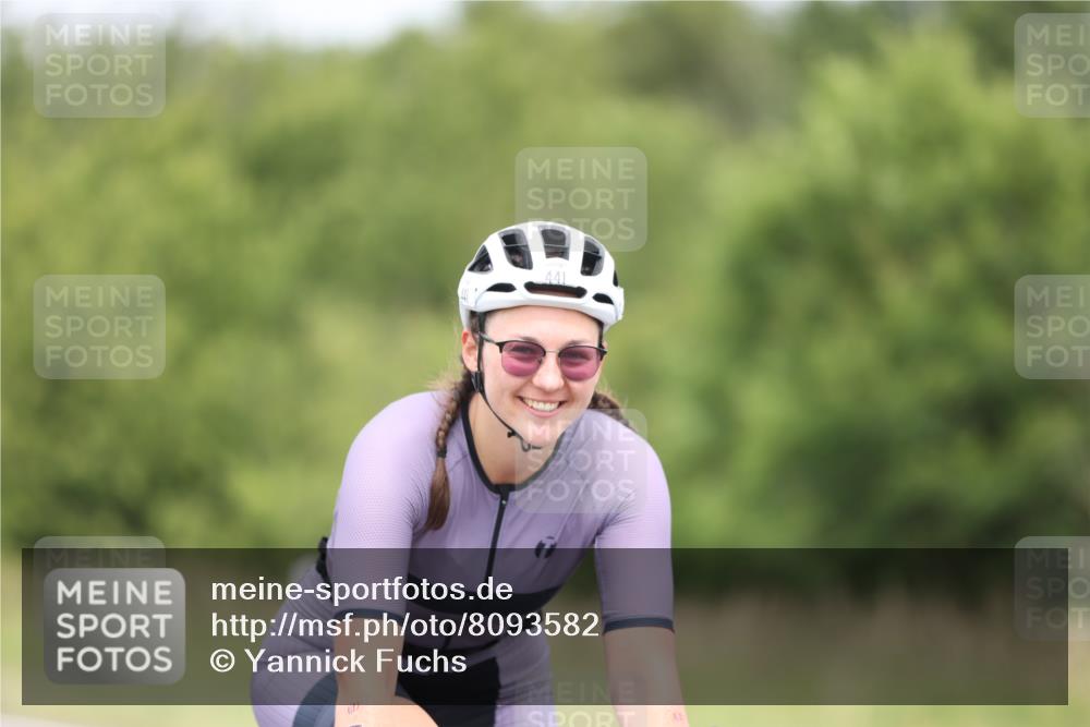 22.06.2025 - Viking Triathlon Yannick Fuchs http://msf.ph/oto/8093582 22.06.2025 13:41:03 Radfahren 441 meine-sportfotos.de