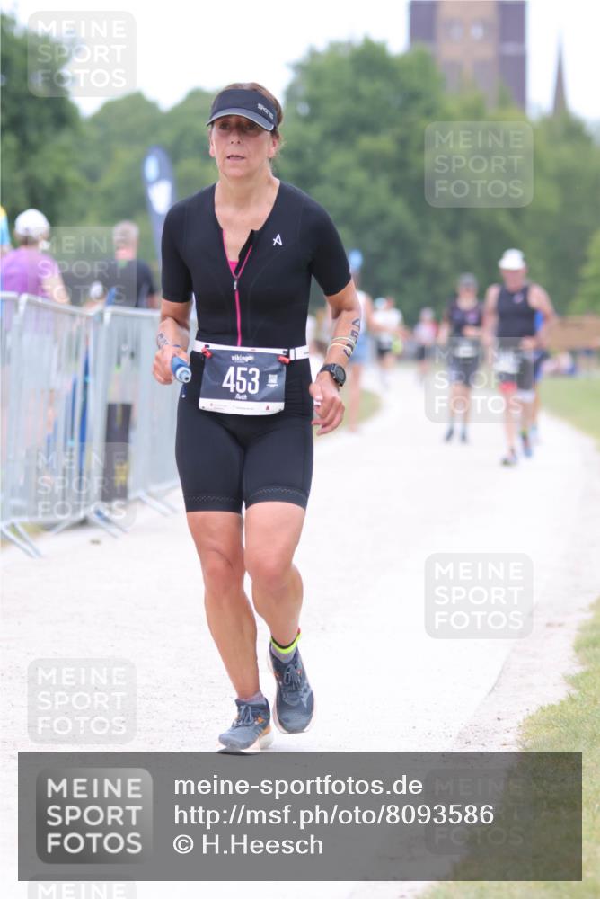 22.06.2025 - Viking Triathlon H.Heesch http://msf.ph/oto/8093586 22.06.2025 15:18:45 Laufen 72, 453 meine-sportfotos.de