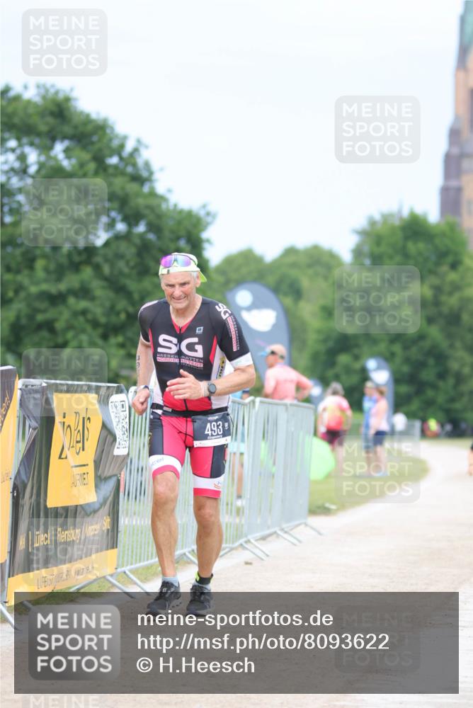 22.06.2025 - Viking Triathlon H.Heesch http://msf.ph/oto/8093622 22.06.2025 17:09:15 Laufen 493 meine-sportfotos.de