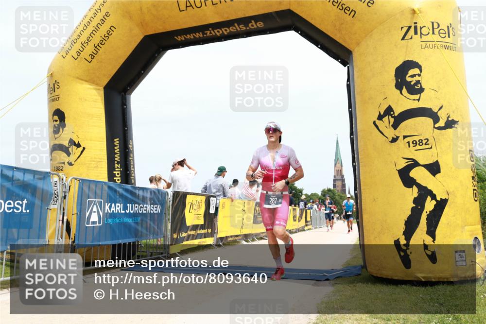 22.06.2025 - Viking Triathlon H.Heesch http://msf.ph/oto/8093640 22.06.2025 13:56:59 Laufen 287 meine-sportfotos.de